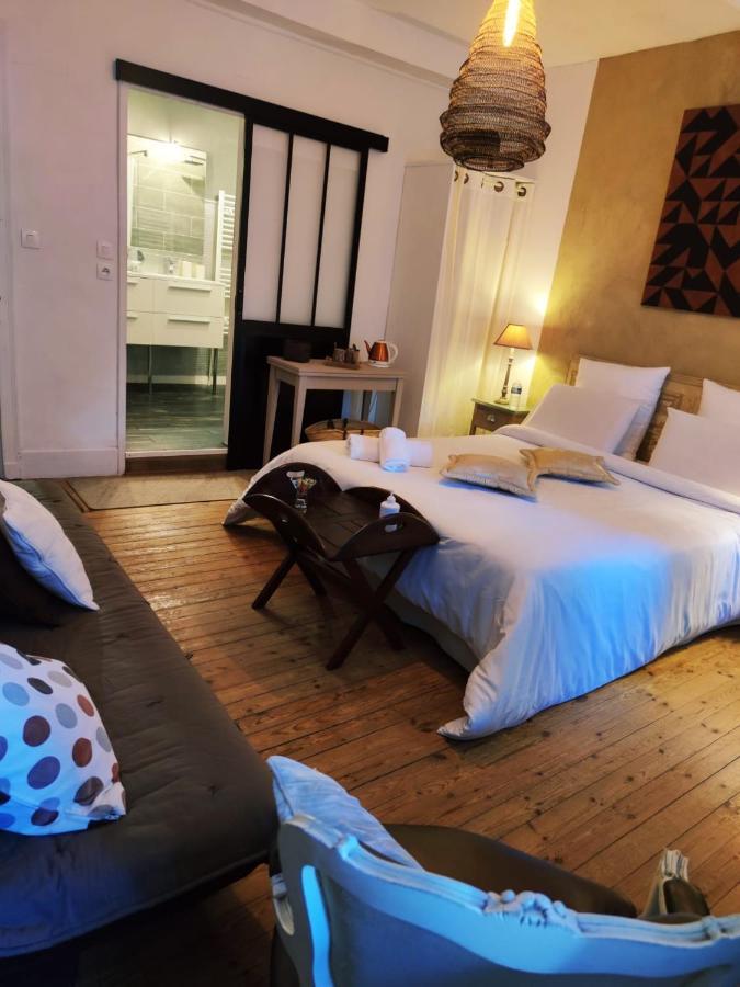 Chambre D'Hotes "Le Village" Villenouvelle Екстер'єр фото