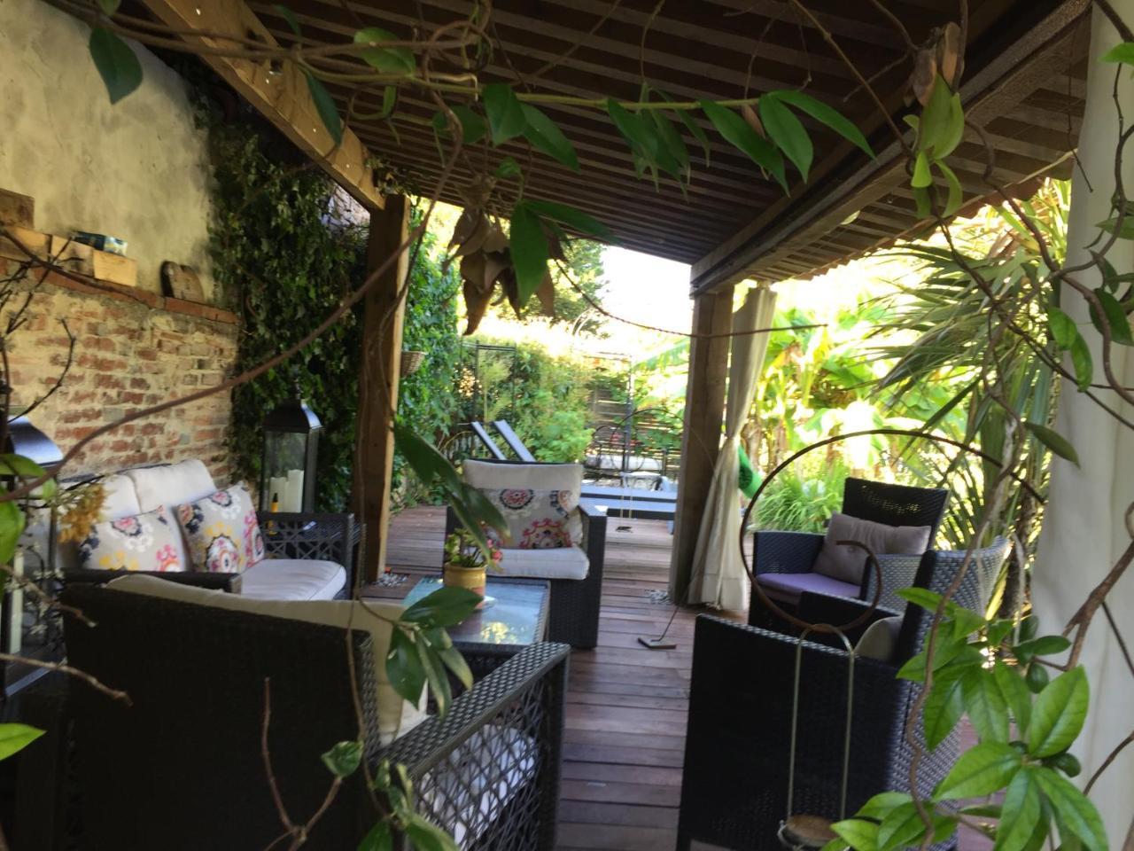 Chambre D'Hotes "Le Village" Villenouvelle Екстер'єр фото